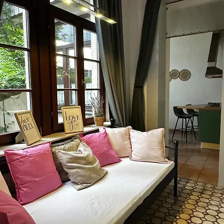 Maisonettewohnung Im Loft Stil Mit Wunderschoener Terrasse Apartamento *